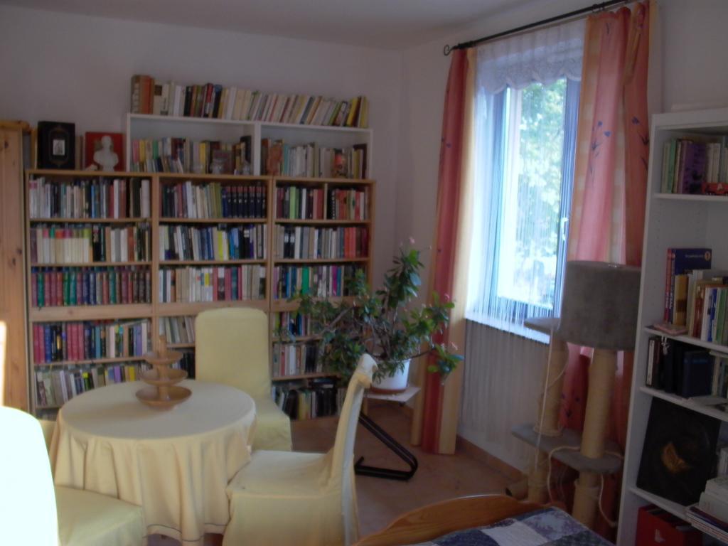 Gaestezimmer Ferienwohnung Villa Alexa, Mit Wallbox Woltersdorf  Room photo