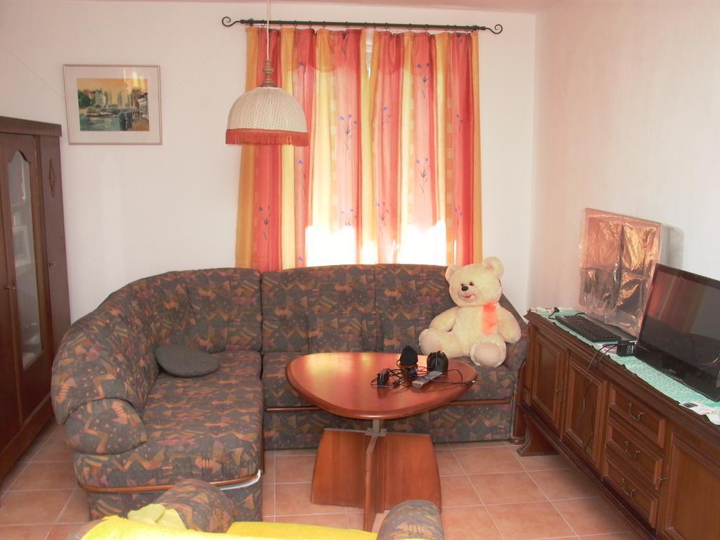 Gaestezimmer Ferienwohnung Villa Alexa, Mit Wallbox Woltersdorf  Room photo